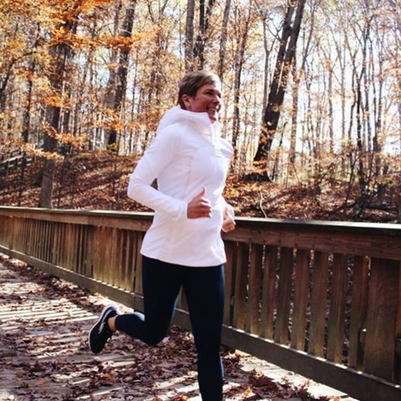 Lululemon Run For Cold Pullover Hooded Half Zip Jacket Primaloft Sz. 8